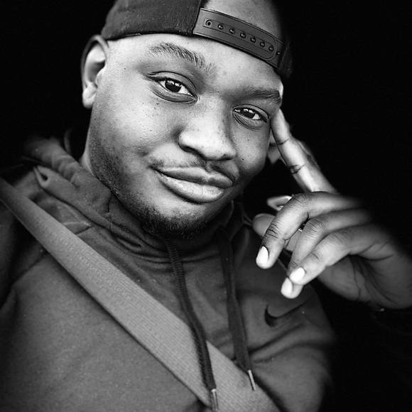 Dawon Denmon - Poshmark Profile Picture of Dawon Denmon (@djthajester15) on Poshmark