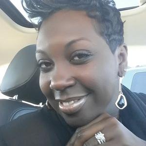 Renae Bradley - Twitter Profile Picture of Renae Bradley (@Touchoflyfe) on Twitter