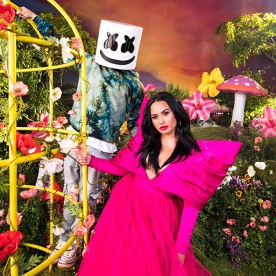 Profile Picture of ʍɨʀǟ 🇱🇧 (@HurricaneDemi_) on Twitter