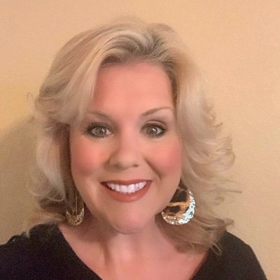 Profile Picture of Beverly Hunt (@Beverly70301969) on Twitter