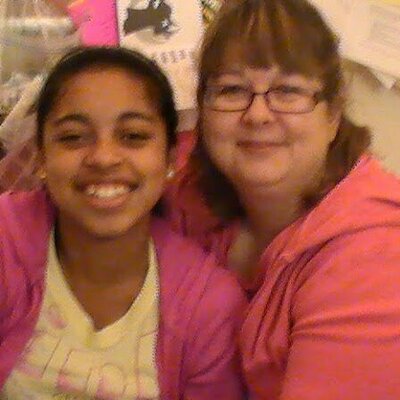 Profile Picture of Pamela Farnsworth (@pamela8367) on Twitter