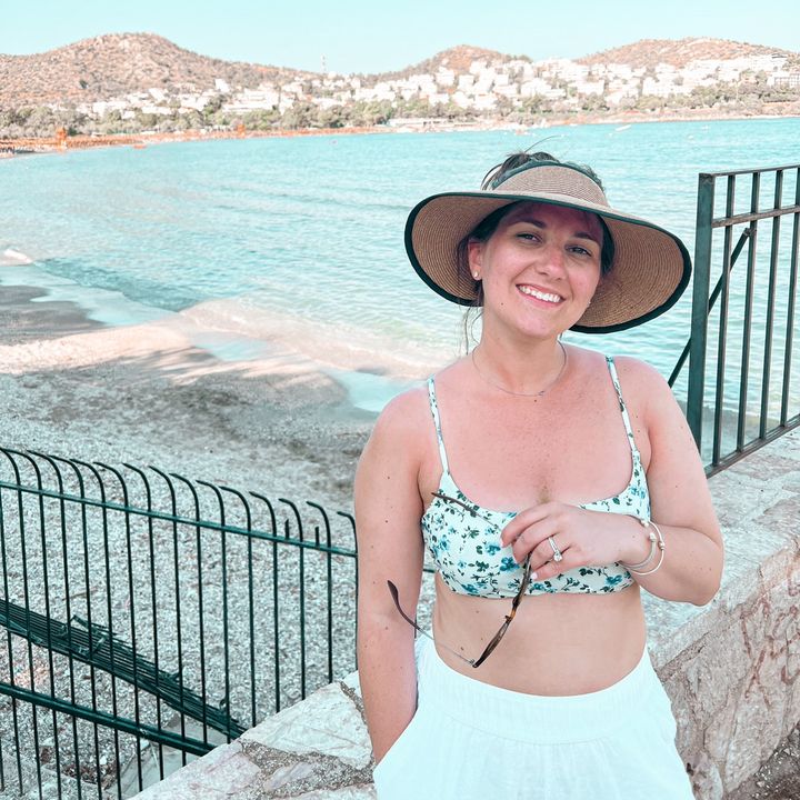 Profile Picture of Danielle Roche (@@danielleroche36) on Tiktok