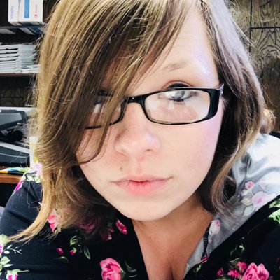 Profile Picture of Erika Dawn Welker (@erikasview) on Twitter