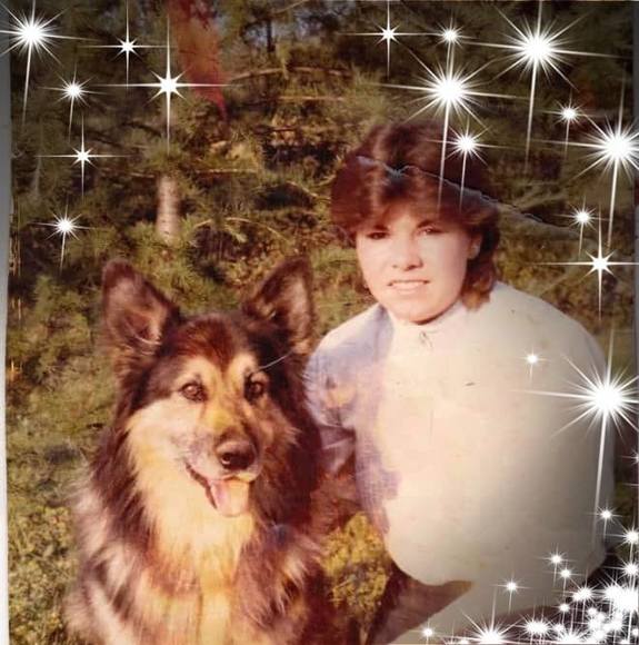 Profile Picture of Denise Fournier (@dafourn) on Poshmark