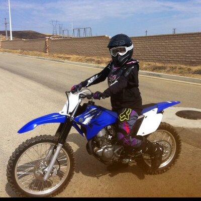 Profile Picture of Elaine Clinton (@@ClintonLayne) on Twitter