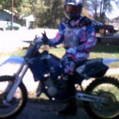 Profile Picture of Stacey Blevins (@staceyblevins11) on Twitter