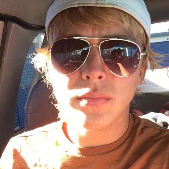 Profile Picture of Jared Kindness (@jarhead1279) on Poshmark