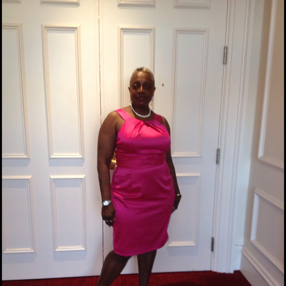 Profile Picture of Cheryl Lowe (@cdlowe) on Poshmark