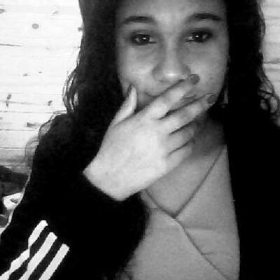 Profile Picture of Deborah Neves (@deehneves_) on Twitter