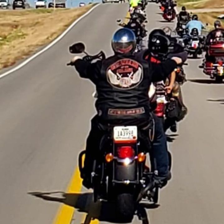 Profile Picture of Mike (@michaelcasebolt) on Tiktok