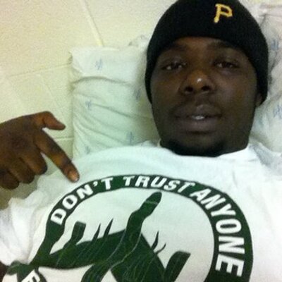 Profile Picture of efrem clark (@_sameMe) on Twitter