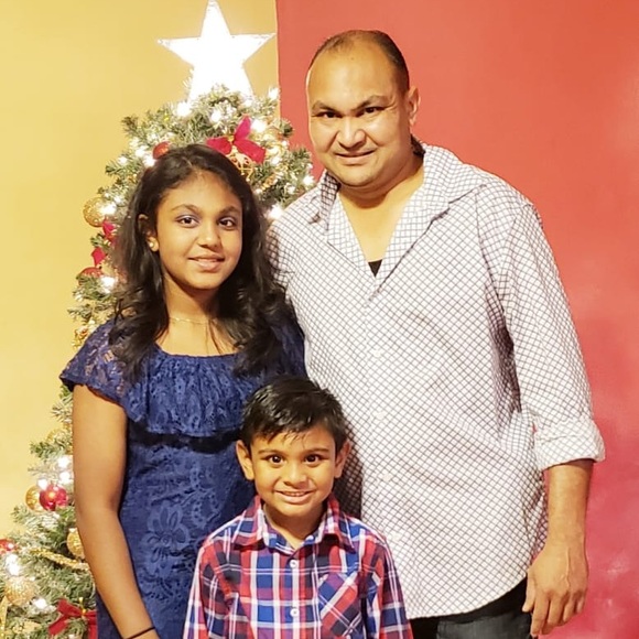 Profile Picture of Robin Ramtahal (@robin_ramtahal) on Poshmark