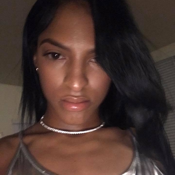 Profile Picture of Bambee Jones (@highhh) on Poshmark