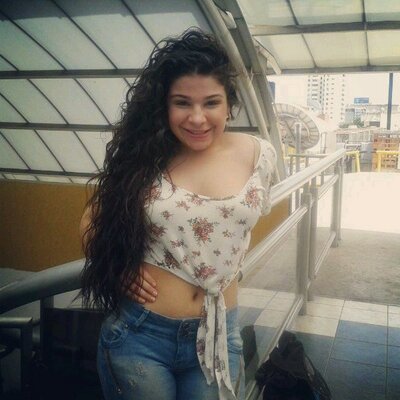 Profile Picture of Angelina Galindo (@AngelinaGT23) on Twitter