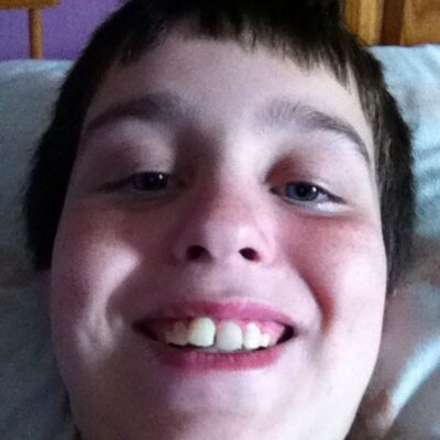 Profile Picture of Josh Vickery (@JoshJoshvick) on Twitter