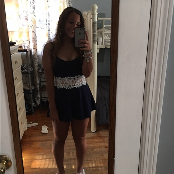 Lyndsay Salustro - Poshmark Profile Picture of Lyndsay Salustro (@lyndsaysalustro) on Poshmark