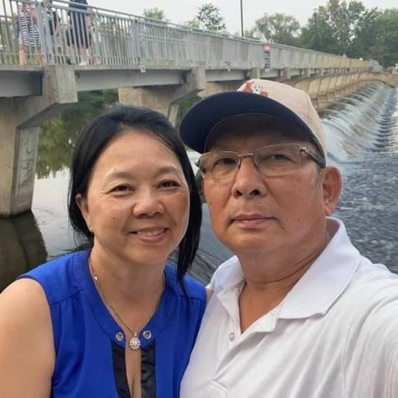 Profile Picture of Phan Chau (@phanchau52) on Poshmark