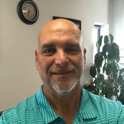 Profile Picture of Jeff Wiles (@jeffwiles18) on Twitter