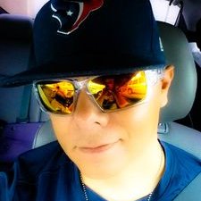 Profile Picture of Lupe Luna (@LupeLuna14) on Twitter