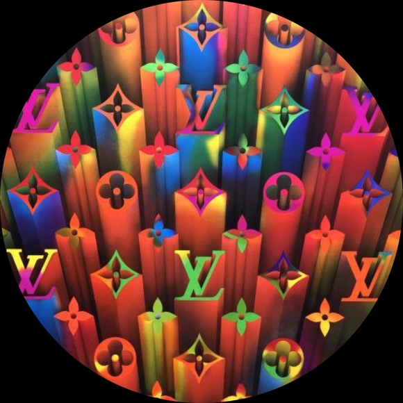 Profile Picture of Lorelai Hurson (@qtrebel1016) on Poshmark