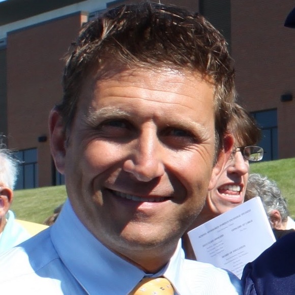 Profile Picture of David Armanini (@arm7cu) on Poshmark