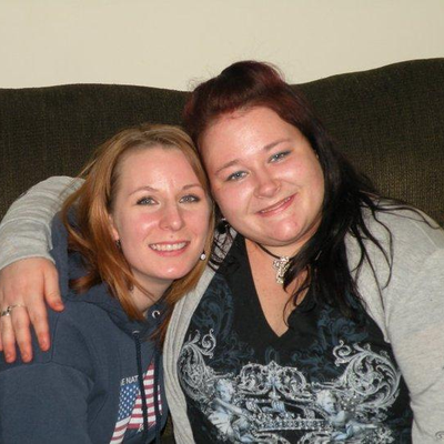 Profile Picture of Candy Robles (@tinybogyzypa) on Twitter