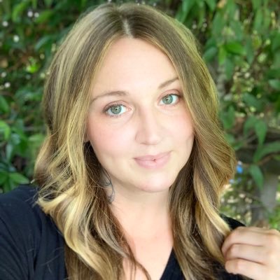 Profile Picture of Hillary Pugh (@HillaryPugh11) on Twitter