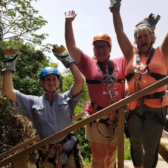 Profile Picture of Teri Poreda (@tpored) on Poshmark