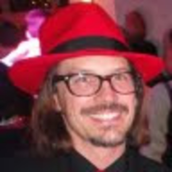 Profile Picture of Brian Andrus (@toomuchit) on Poshmark