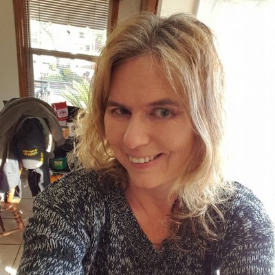 Profile Picture of Sandra Shultz (@rezee62) on Twitter