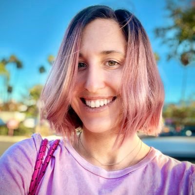 Profile Picture of Alexandra Shapiro (@AlexandraN23) on Twitter