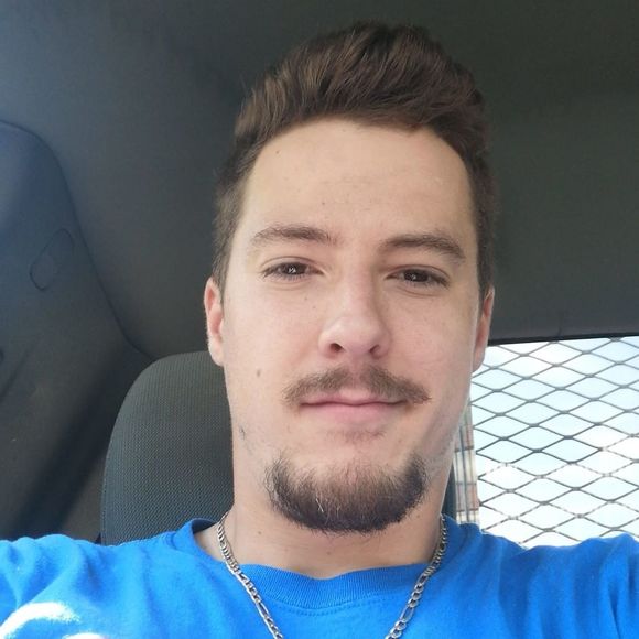 Profile Picture of Joel Lapointe (@joellapointe) on Poshmark