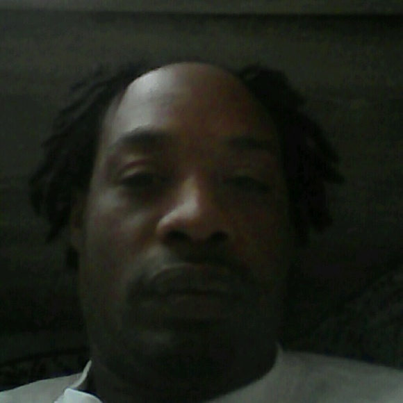 Profile Picture of Johnathan Jarrett (@jarrettboy) on Poshmark