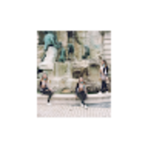 Profile Picture of Gaby Vasco (@gaby_vasco) on Poshmark