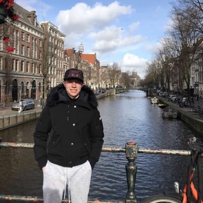 Profile Picture of Daniel Carrier (@DannyLufc001) on Twitter