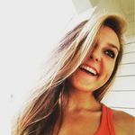 Profile Picture of Sarah Dirks (@sarah_beth_dirks) on Instagram