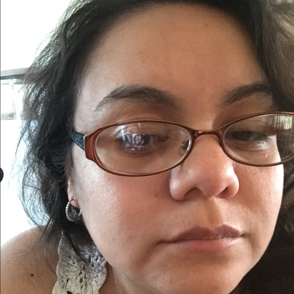 Profile Picture of Norma Matos (@matosnorma) on Poshmark