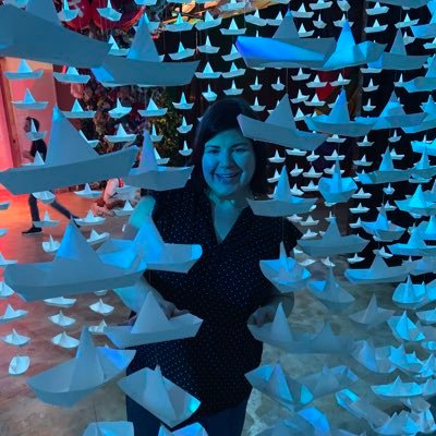 Profile Picture of Amy Fulcher (@asthebunnyhops) on Twitter