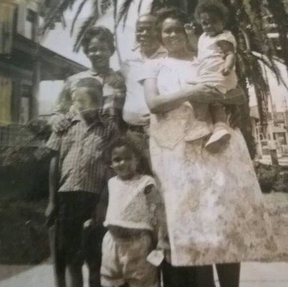 Profile Picture of Joyce Myles (@joycemyles0136) on Poshmark