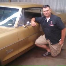 Profile Picture of Richard Nickson (@nicksongarage) on Twitter