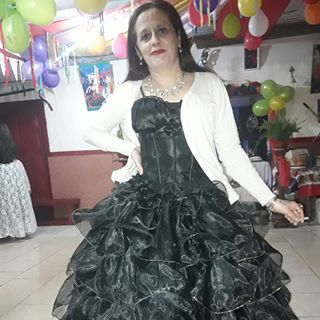 Profile Picture of Loree Gonzalez (@loree.bargaz) on Facebook