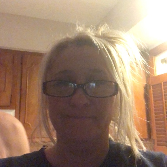 Kimberly Randolph - Poshmark Profile Picture of Kimberly Randolph (@kimmy556) on Poshmark