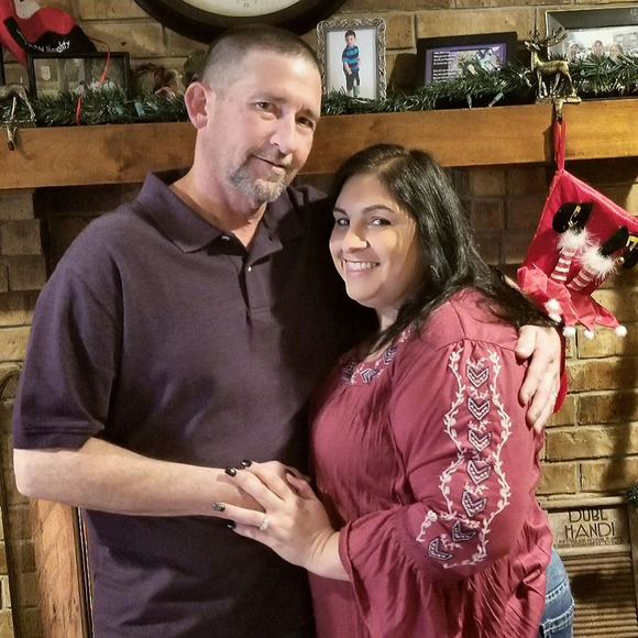 Profile Picture of Chuck n shani Hodges (@cnshodges) on Poshmark