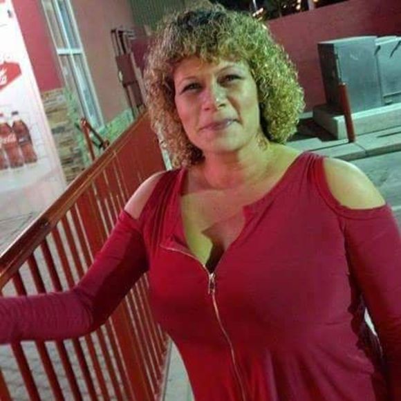 Profile Picture of Andrea Wright (@cobbforever) on Poshmark