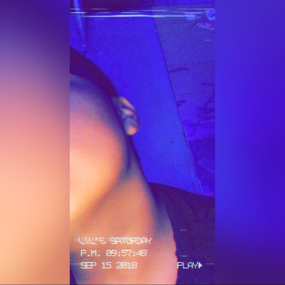 Profile Picture of Daniel Diaz (@diazxovo) on Poshmark