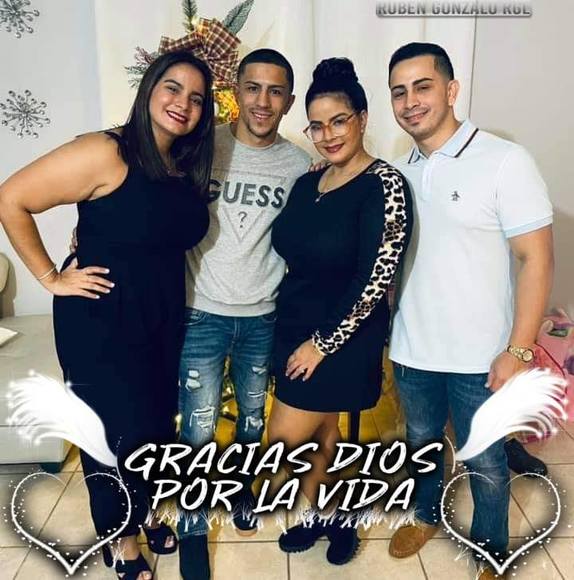 Profile Picture of Lopez Neisha (@lopezneisha) on Poshmark