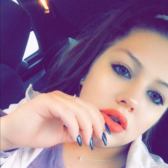 Profile Picture of Jordan Ruskey (@ruskeyjordan) on Poshmark