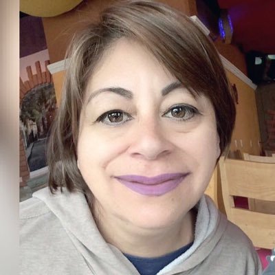 Profile Picture of Araceli (@@AraColinGarcia) on Twitter