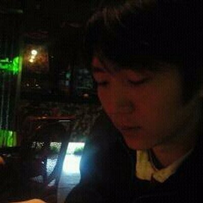 Profile Picture of JOHN HUR (@TabTheSky) on Twitter