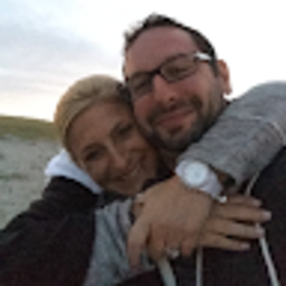 Profile Picture of David Groothuis (@thegroo) on Poshmark